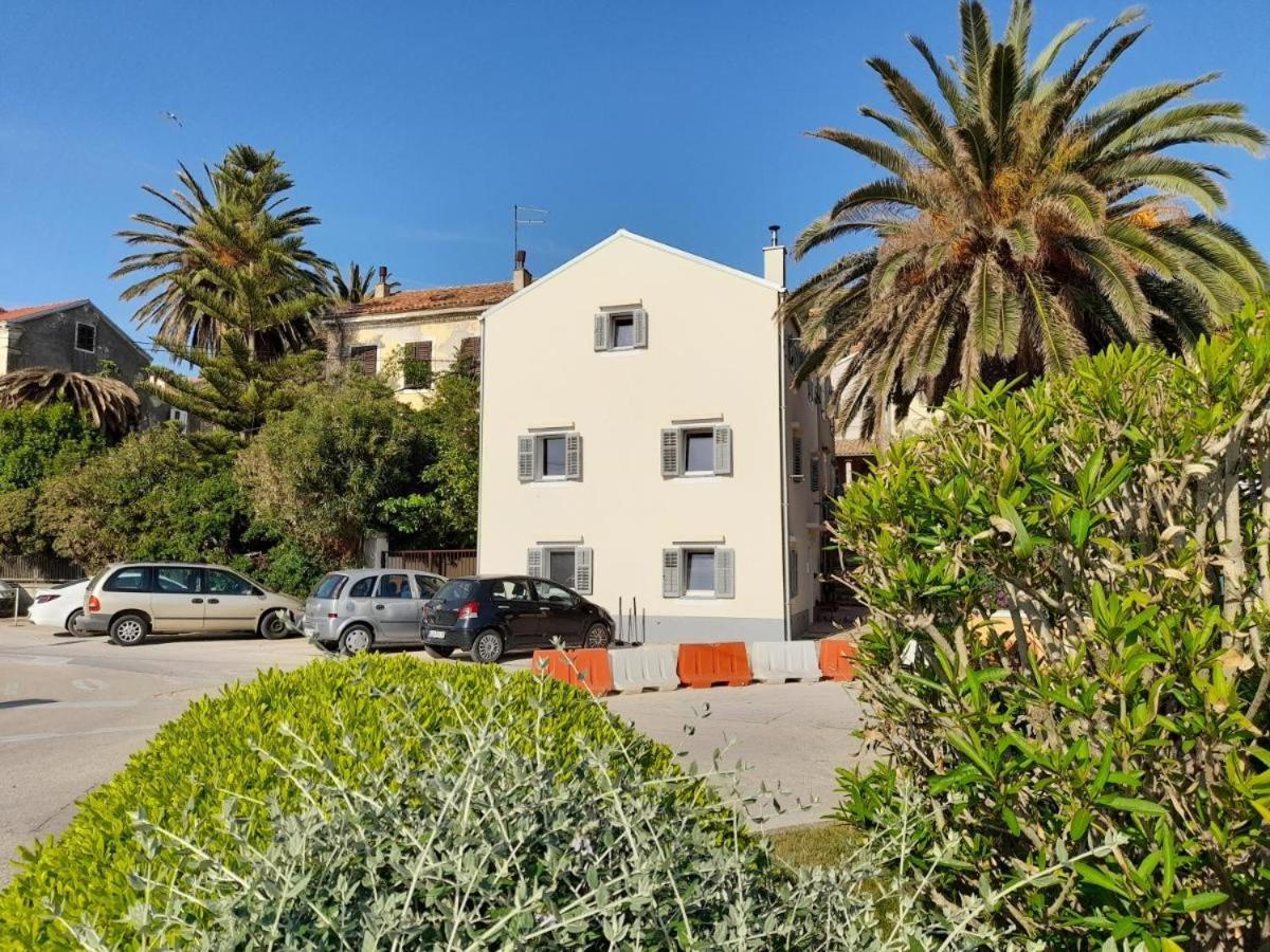 Apartman Tea Mali Losinj Luaran gambar